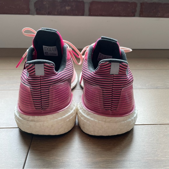 Adidas Ultraboost Supernova Women’s tennis shoes size 8 - Picture 6 of 8